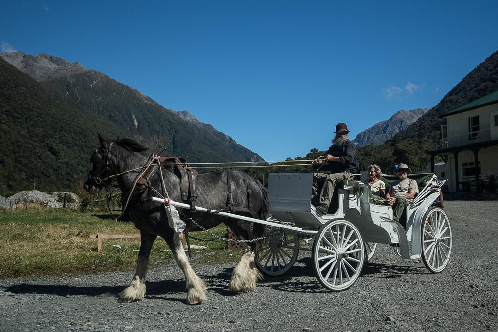 Stagecoach Hotel Otira