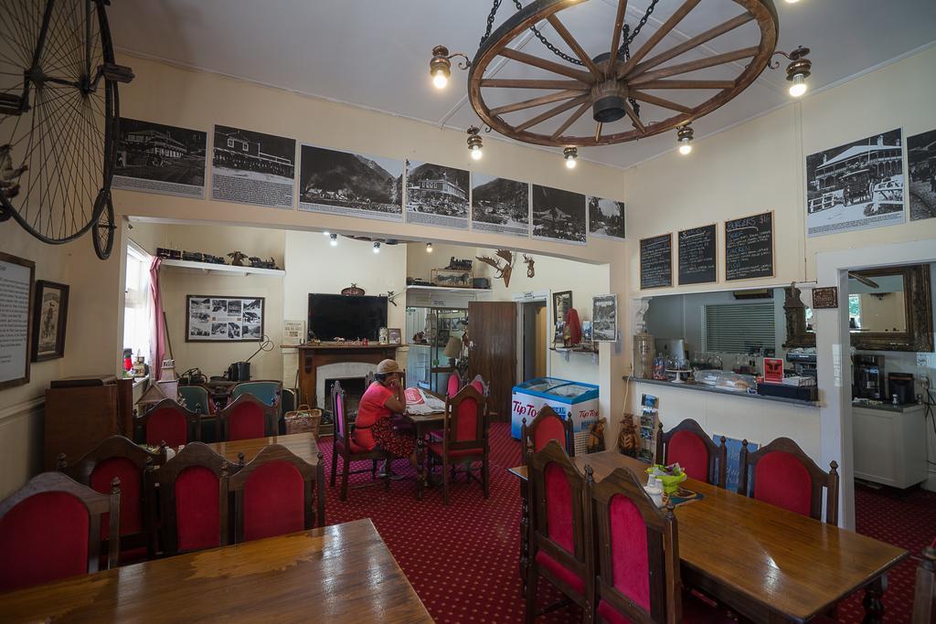 Hotel Stagecoach 3*